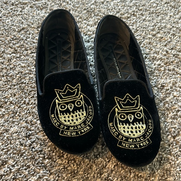 Marc By Mark Jacob’s. Slip on women slipper/flats. Lightly worn. - Picture 1 of 6
